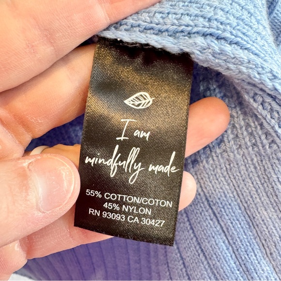 Coastal Preppy Textured V-Neck Sweater NIC+ZOE Blue Tipped Knit Cottagecore Chic - Picture 6 of 12